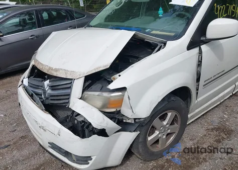 2008 Dodge Grand Caravan Sxt from USA, damaged, VIN 2D8HN54P68R778671
